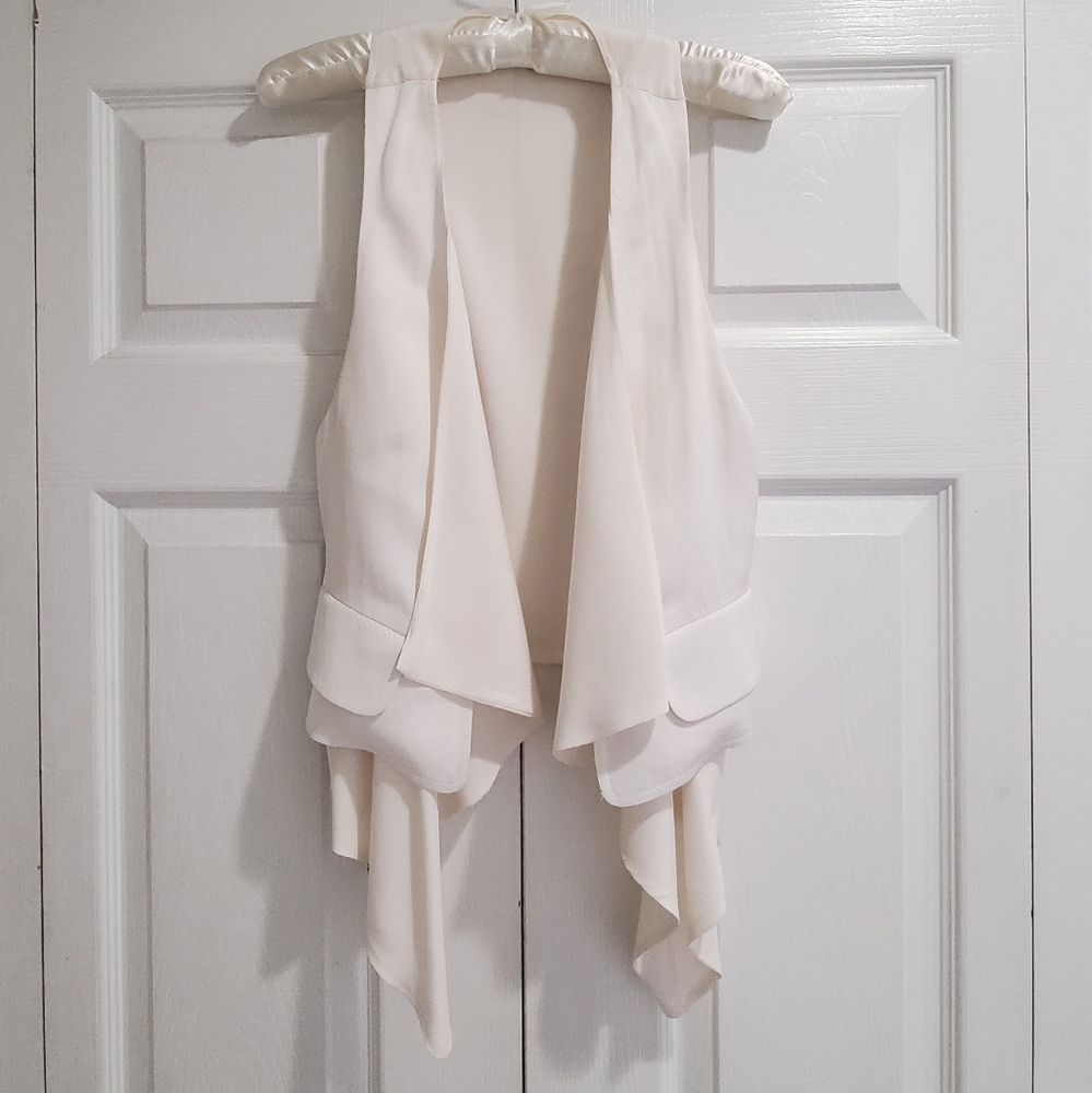 Leifsdottir Off-White/Ivory Vest